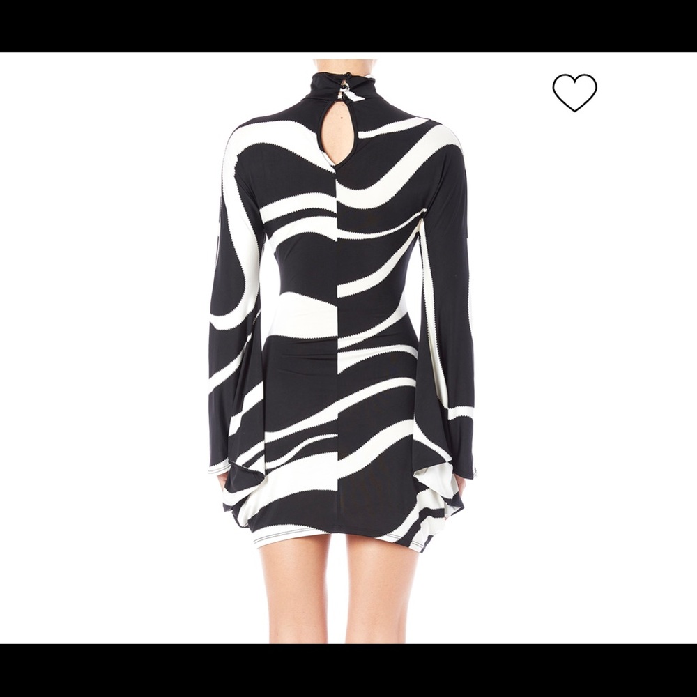 ISO THIS DRESS - Picture 3 of 3